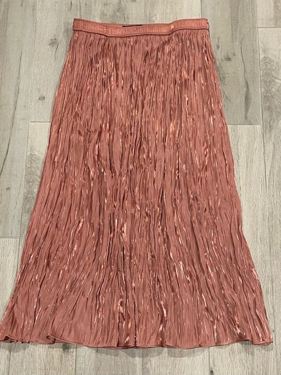 Zara Dresses & Skirts - Zara Metallic Pleated Midi Skirt Rose Pink Shimmer Flowy Size L